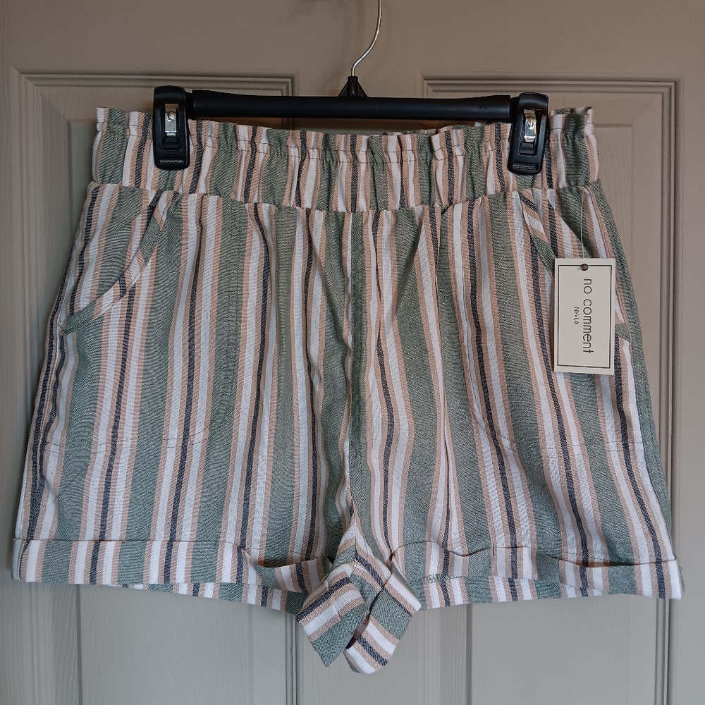 NWT No Comment Women's Pull On Striped Shorts - Size XL
